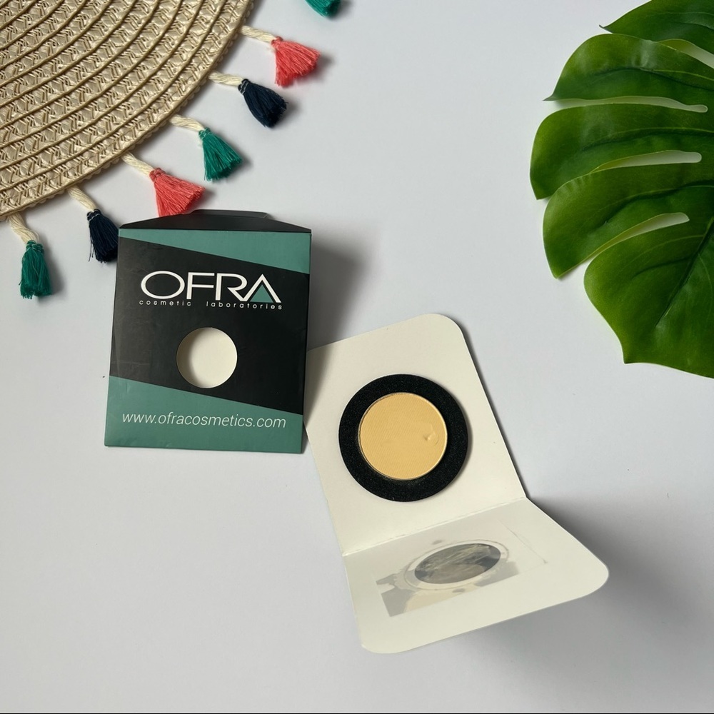Ofra Cosmetics Banana Highlighting Powder